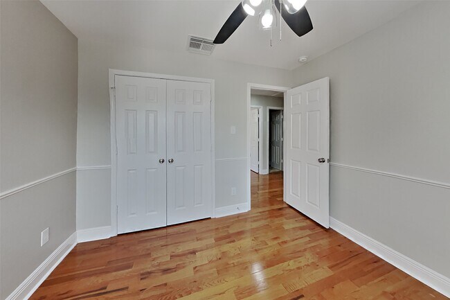Building Photo - 29402 Legends Hill Dr