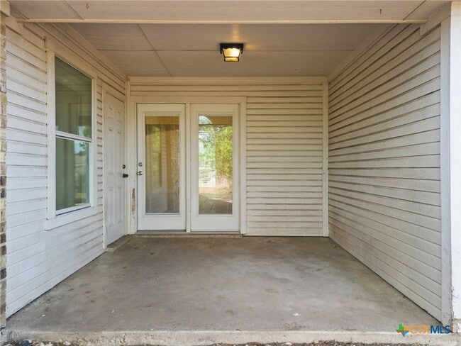 Building Photo - 5705 Bald Ridge Ct