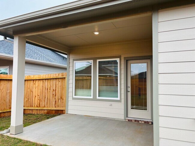 Building Photo - 1719 Mazzini Dr