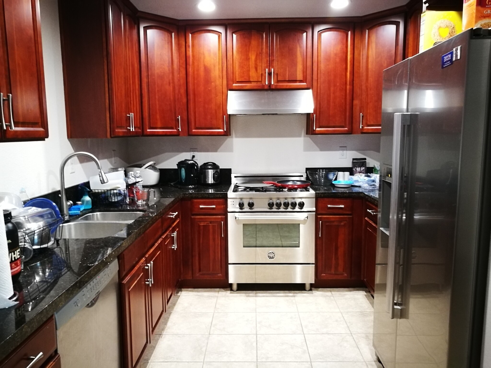 Building Photo - 575 Piazza Dr