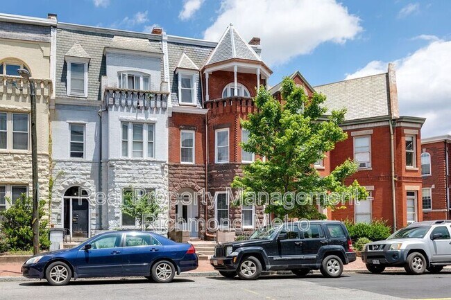 Building Photo - 1302 Floyd Ave