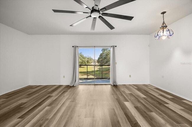 Building Photo - 126 Vista Verdi Cir