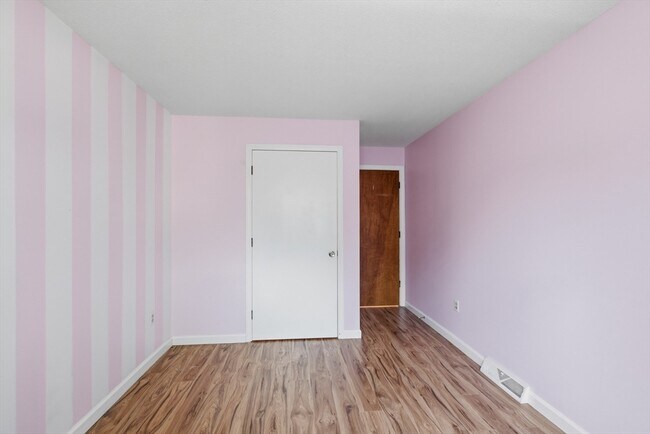 Building Photo - 290 Tremont St