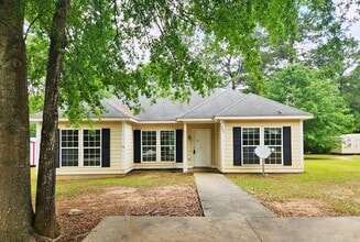 Building Photo - 1404 Georgia Ave SE