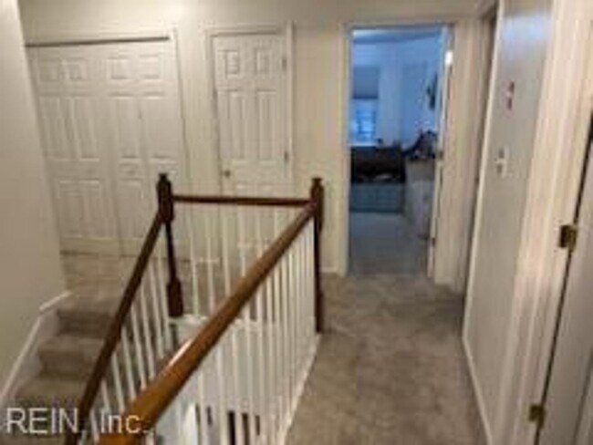Building Photo - 141 Baker Farm Dr