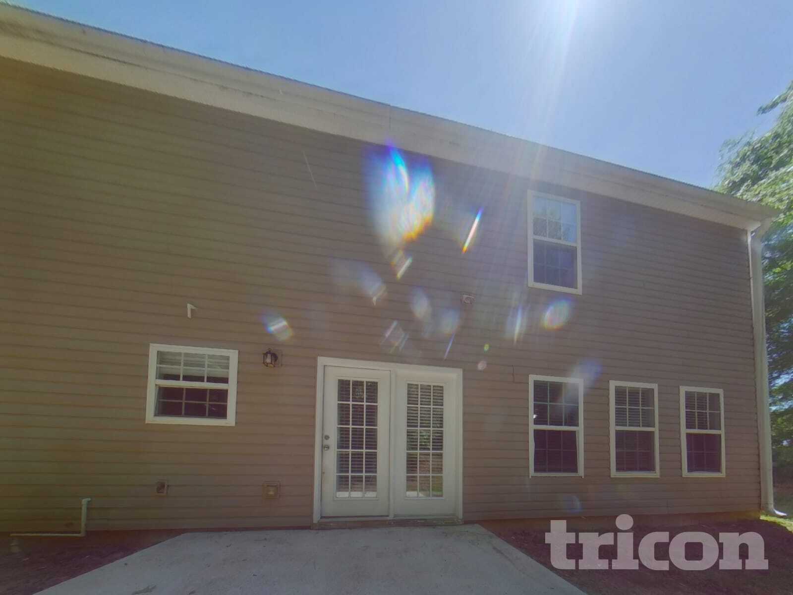 Building Photo - 156 Bridgestone Ln