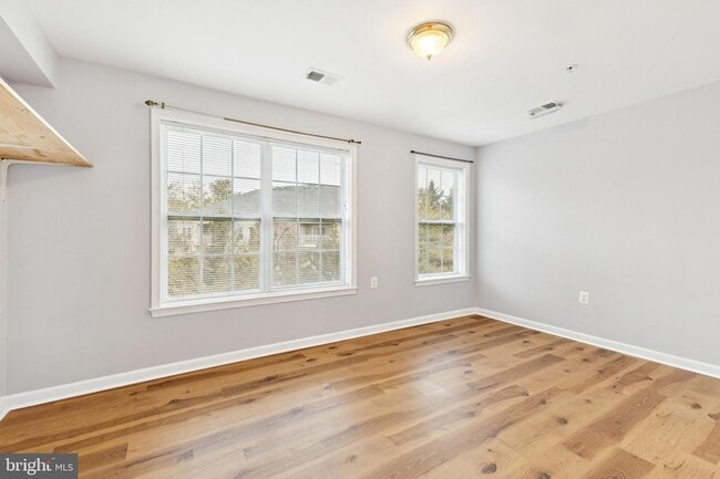 Building Photo - 11328 Westbrook Mill Ln