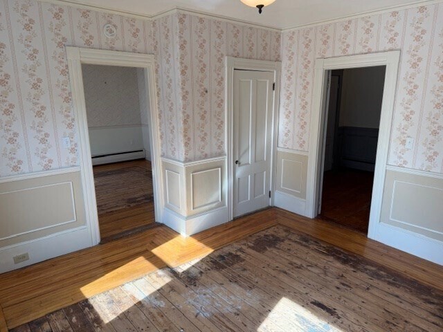 Building Photo - 15 Hillside Ave