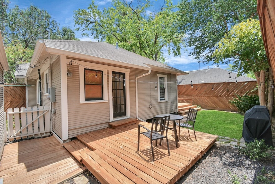 Building Photo - 1305 Beverly St