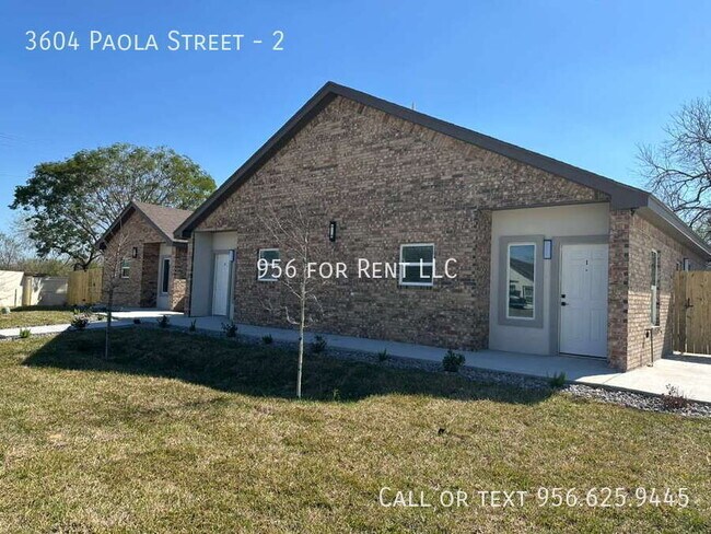 Building Photo - 3604 Paola St