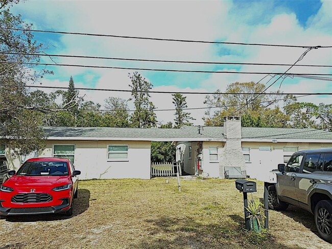 Building Photo - 3947 Mohr Ave N