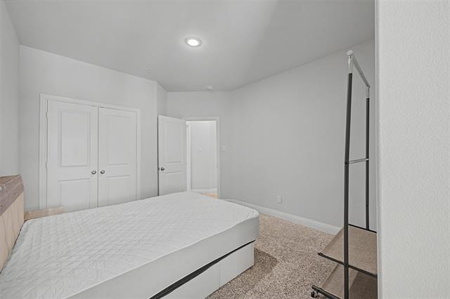 Building Photo - 537 Hutchinson Ln