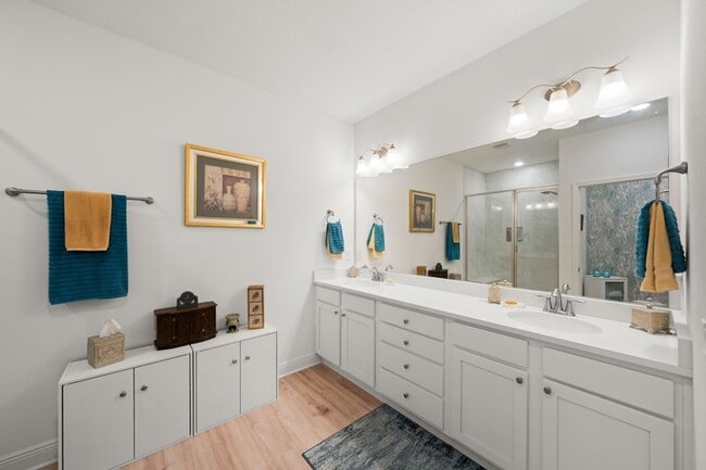 Building Photo - 157 JRS Wy