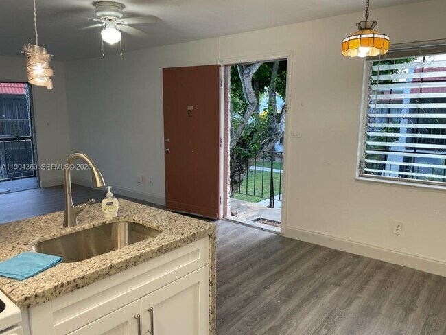 Building Photo - 8701 SW 141st St