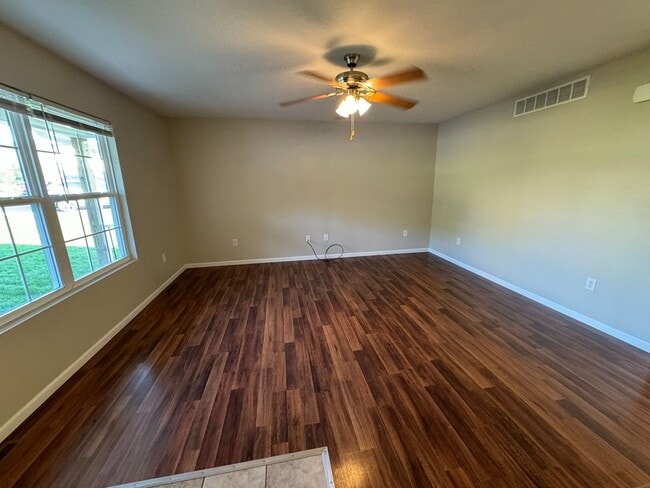 Building Photo - 16371 Holy Cross Ln
