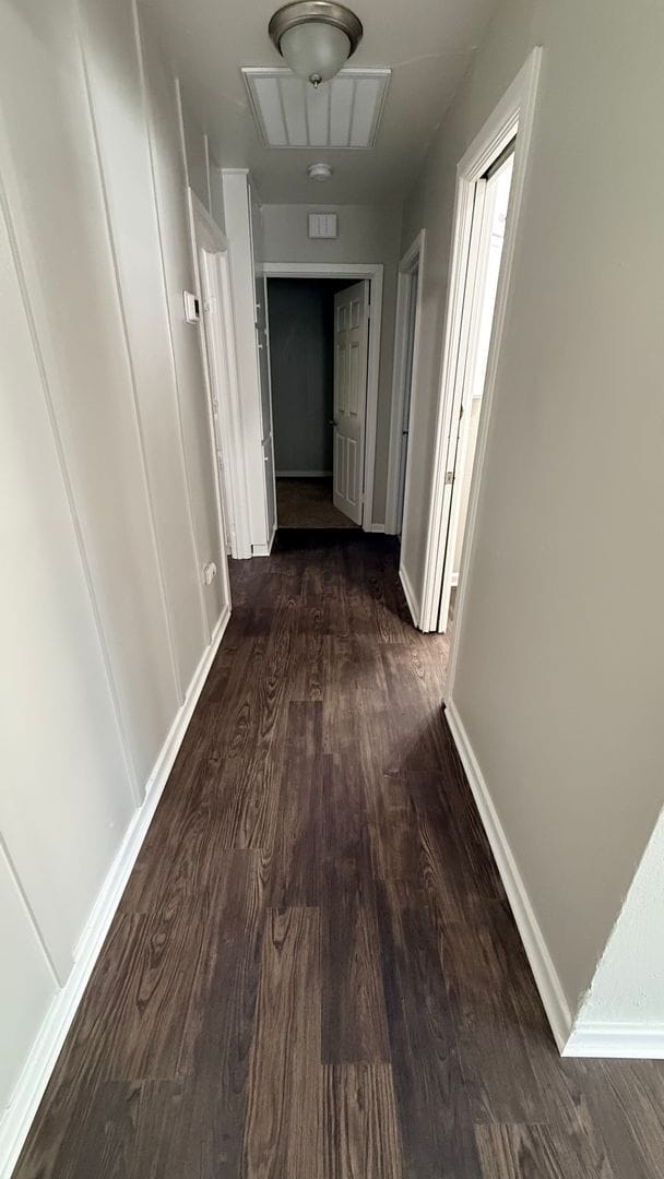 Building Photo - 3 bed/1 bath, with carport - Interior upda...