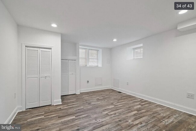 Building Photo - 500 N Lakewood Ave