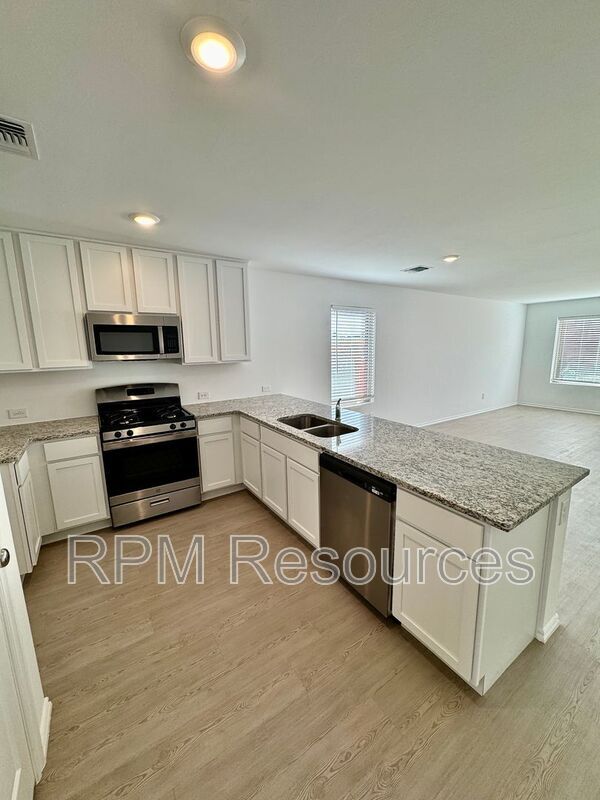 Building Photo - 3230 NW 147th Ter