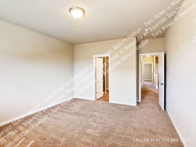Building Photo - 10111 Jaggar Way