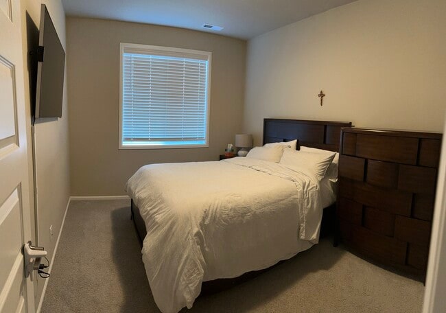 Building Photo - 12701 192nd Pl E