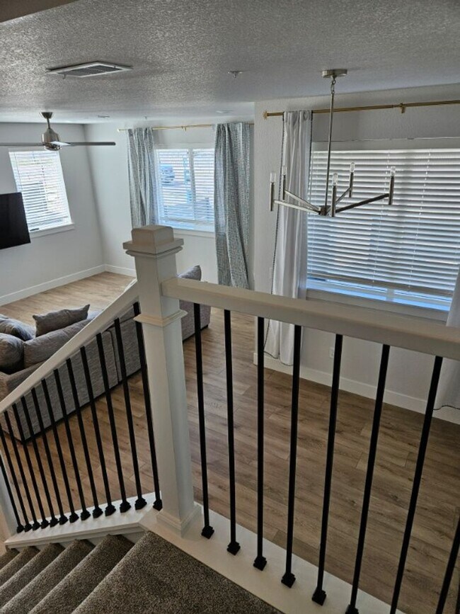 Building Photo - Beautiful 3 bedroom Condo