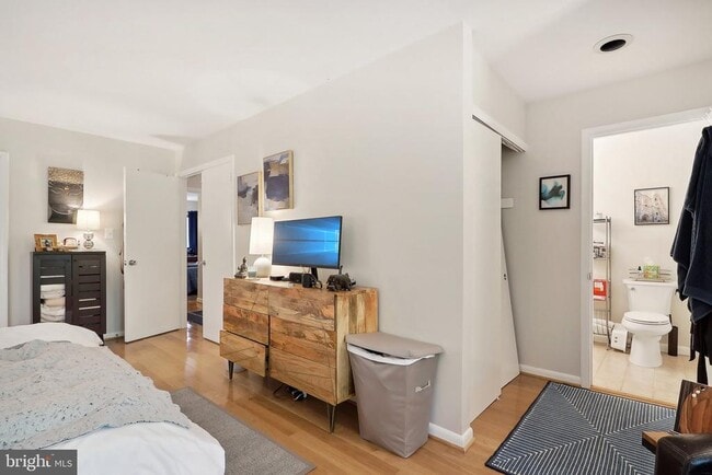 Building Photo - 2031 Approach Ln