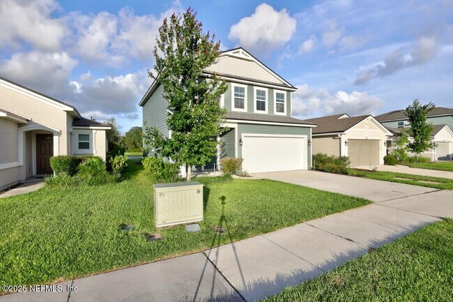 Building Photo - 13623 Holsinger Blvd