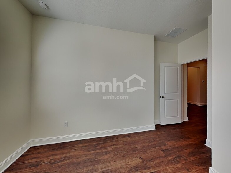 Building Photo - 6347 Emerald Hls Wy