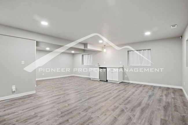 Building Photo - 5315 Butterfield Dr