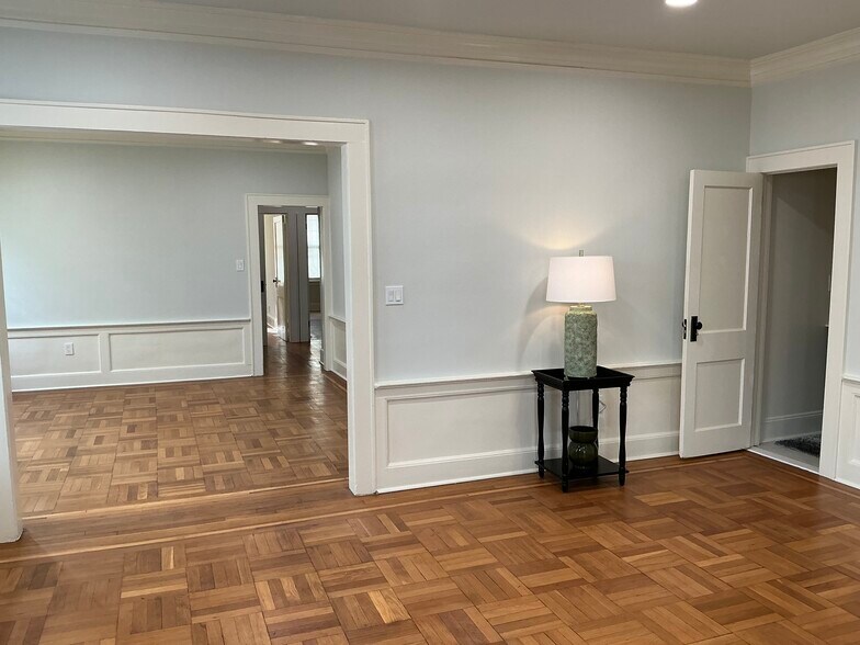 Building Photo - 176 Weequahic Ave