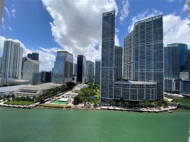 Building Photo - 701 Brickell Key Blvd