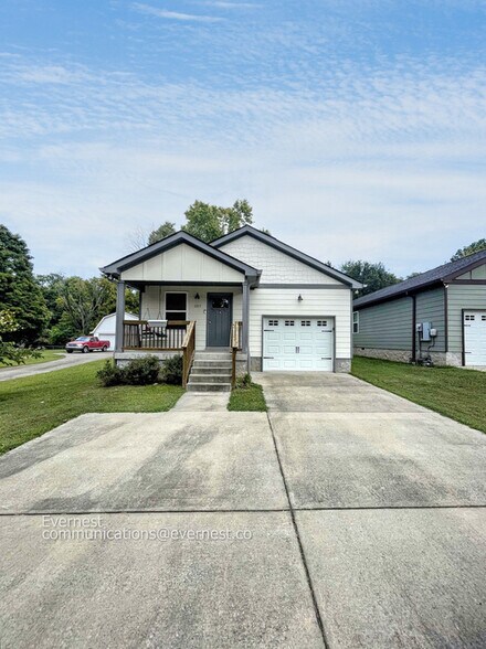 Primary Photo - 327B Keeton Ave