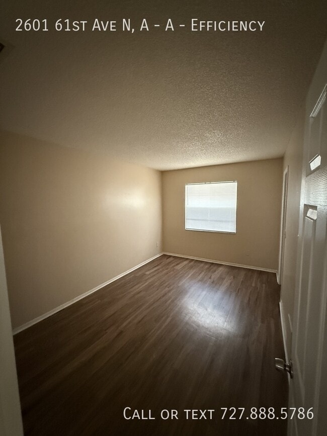 Building Photo - 2601 61st Ave S