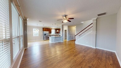 Building Photo - 435 Sanctuary Dr