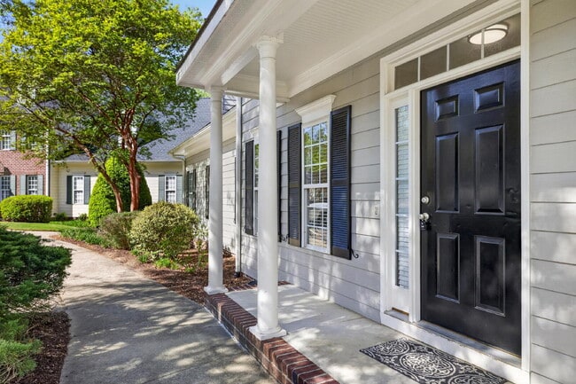 Building Photo - 770 Parkside Townes Ct