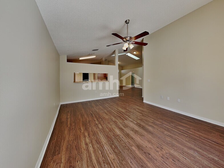 Building Photo - 4308 Iveyglen Ave