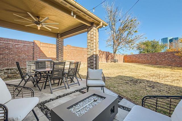 Building Photo - 4804 Sawgrass Ct