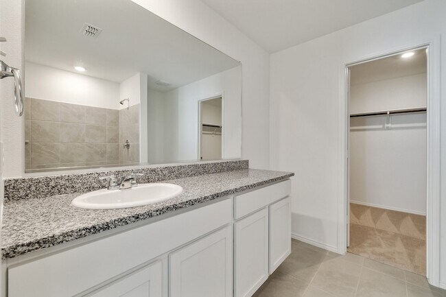 Building Photo - 2809 Ozark Cir