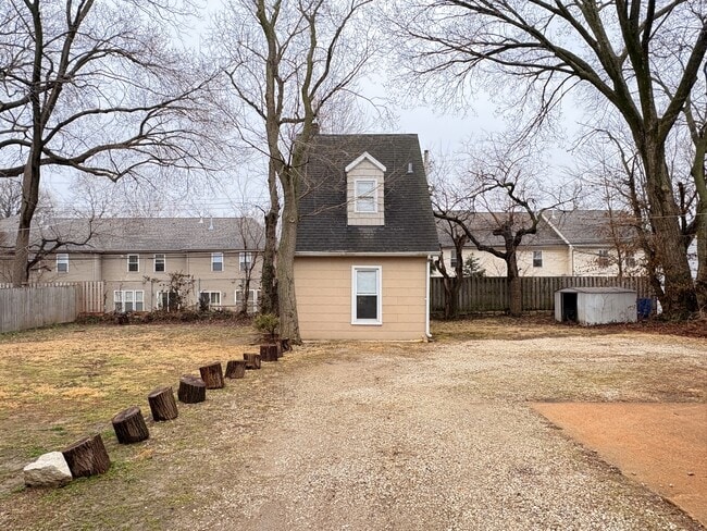 Building Photo - 3438 Greenwood Blvd