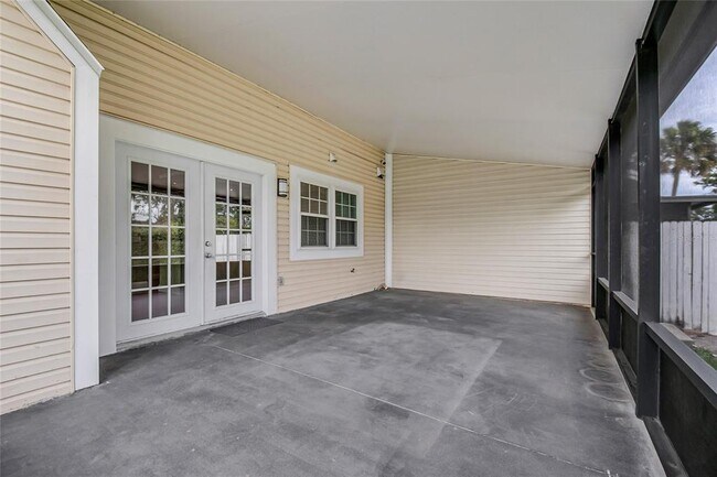 Building Photo - 1025 Wentworth Ct