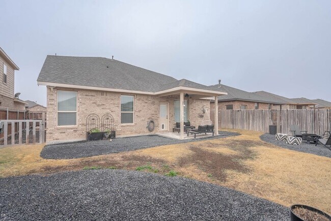 Building Photo - 5608 Magellan St