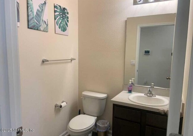 Building Photo - 15747 Equine Gait Dr