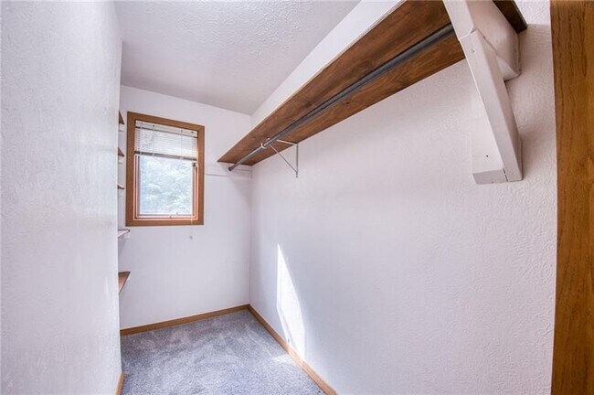 Building Photo - 4465 Mt Troy Rd Ext