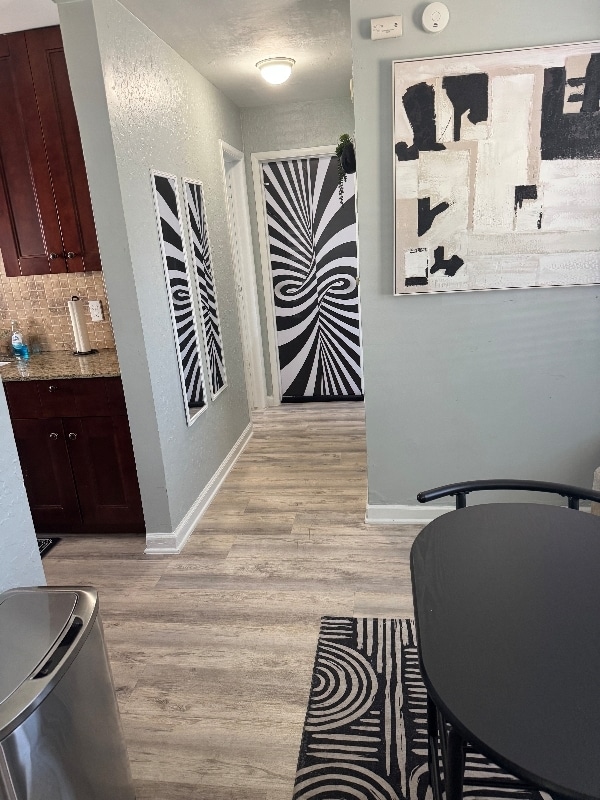 Building Photo - 420 SE 9th Ct