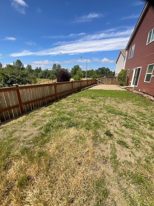 Building Photo - Charming 3-Bedroom Home for Rent
