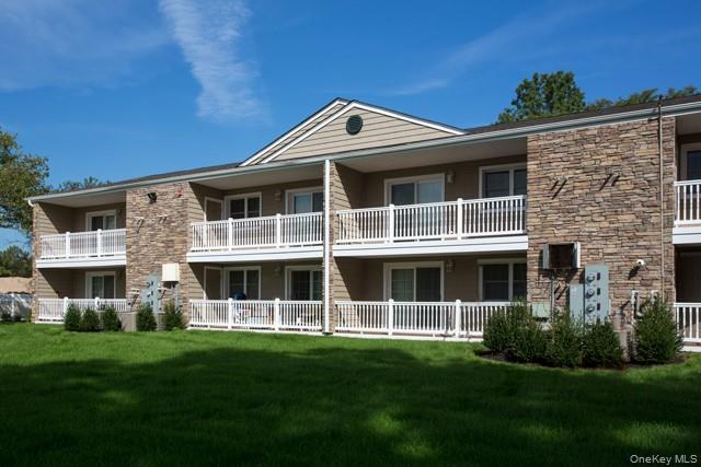 Building Photo - 304 Tudor Ln