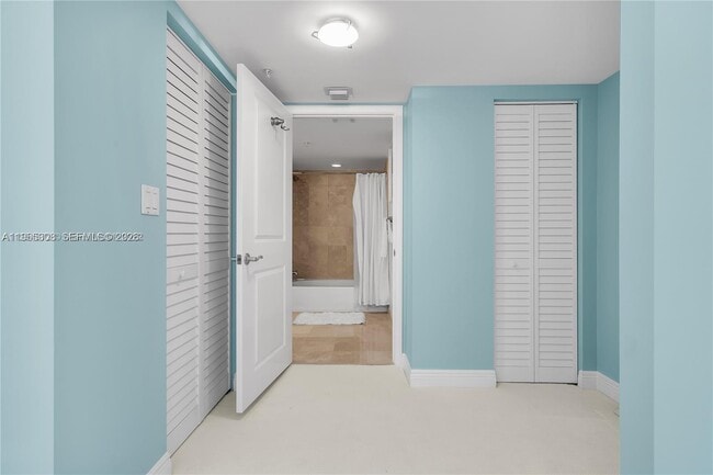 Building Photo - 99 SE Mizner Blvd