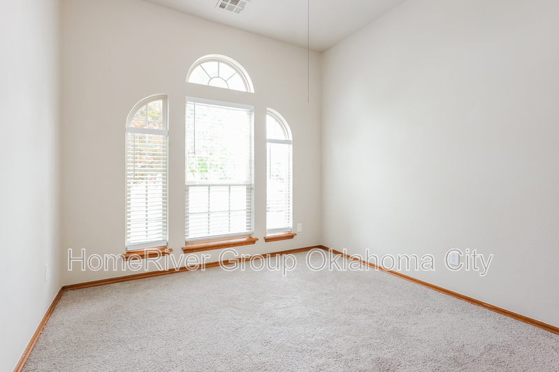 Building Photo - 2512 NW 179th Ct