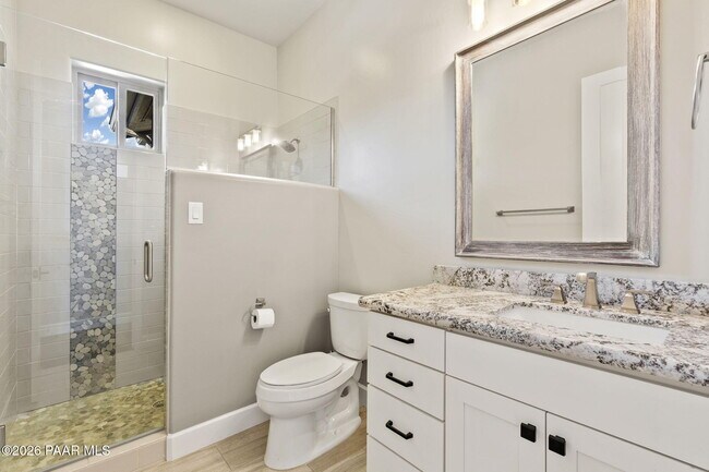 Building Photo - 1476 Sierry Peaks Dr