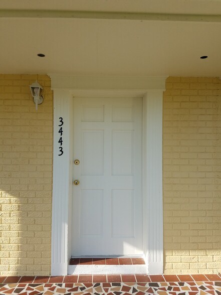 Building Photo - 3443 Elkridge Dr